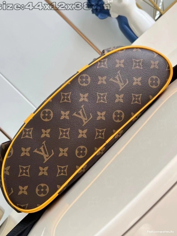 FS CHEAP Backpack Louis Christopher Vuitton MM-38*44*12.5CM 0810